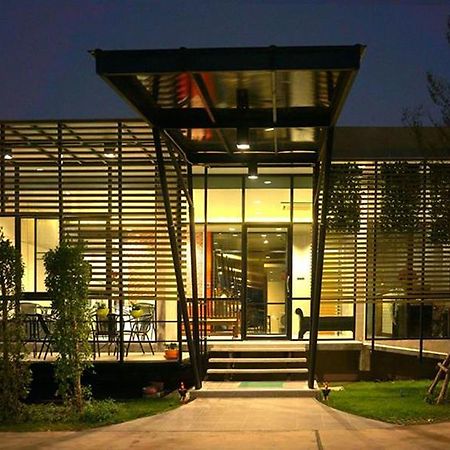 Mila Garden Otel Roi Et Dış mekan fotoğraf