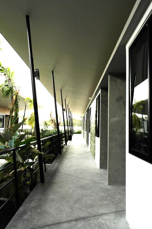 Mila Garden Otel Roi Et Dış mekan fotoğraf